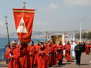 Procession des Pénitents Rouges